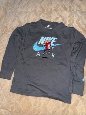 Nike & Under Armor Long-Sleeve Tees with Graphics